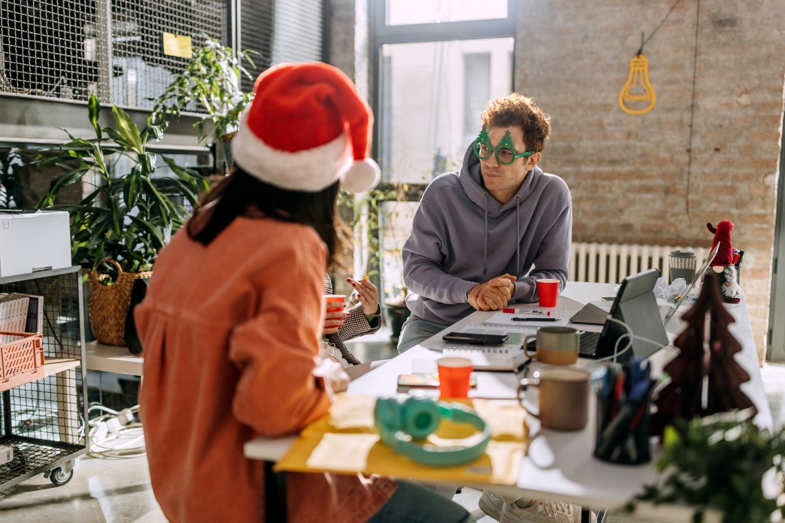 Ők a legidegesítőbb munkatársak decemberben – Ismerős?