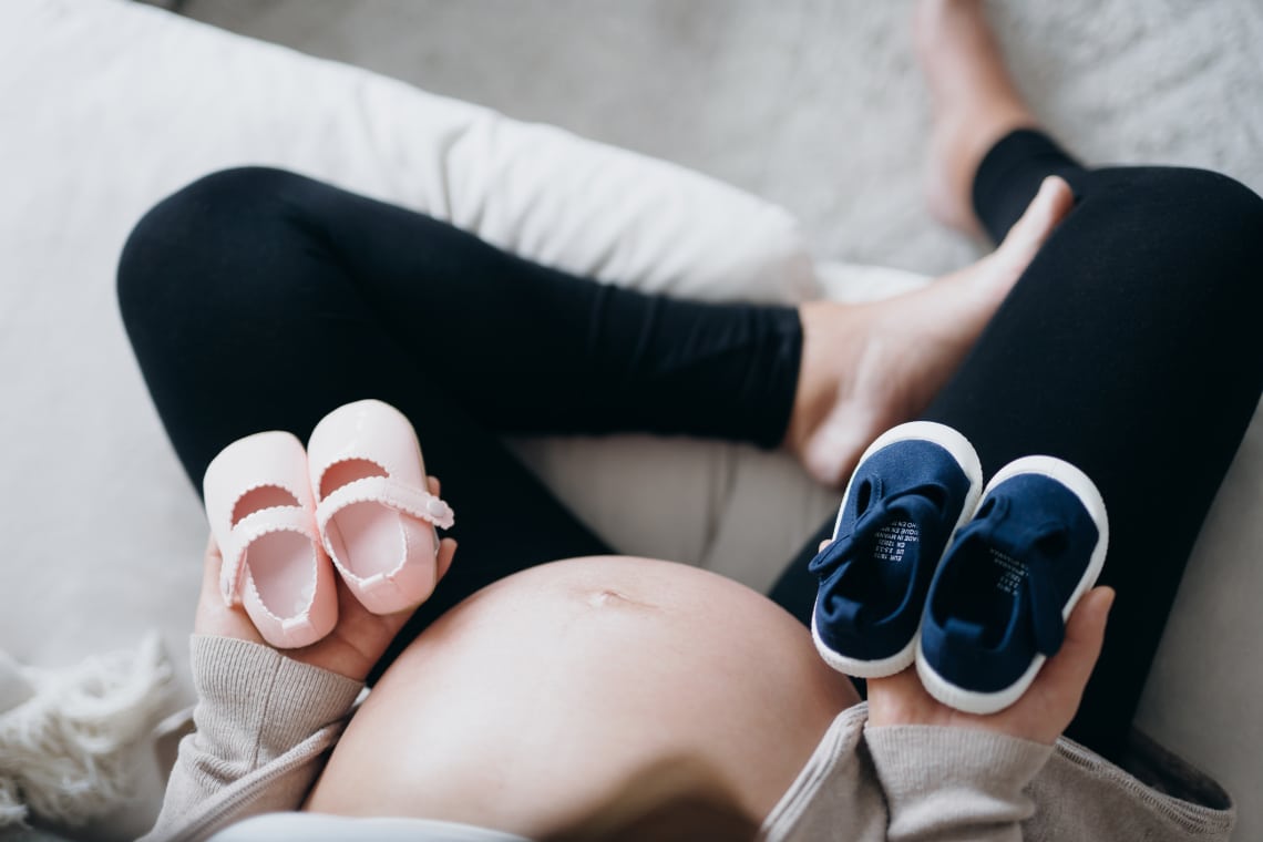 Ettől a póztól fiú gyerek fogan. Befolyásolható a baba neme?