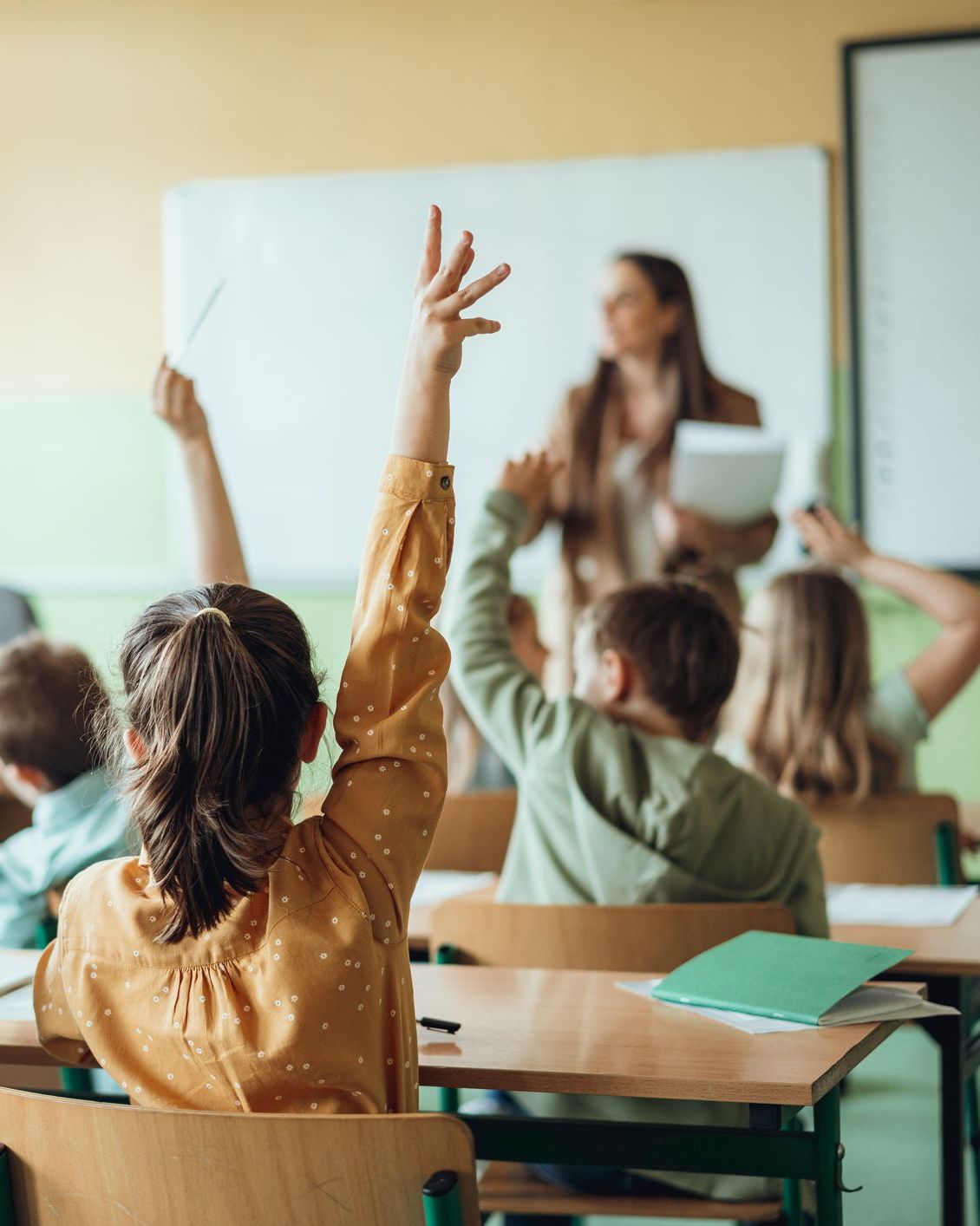 Bízunk az elit iskolákban