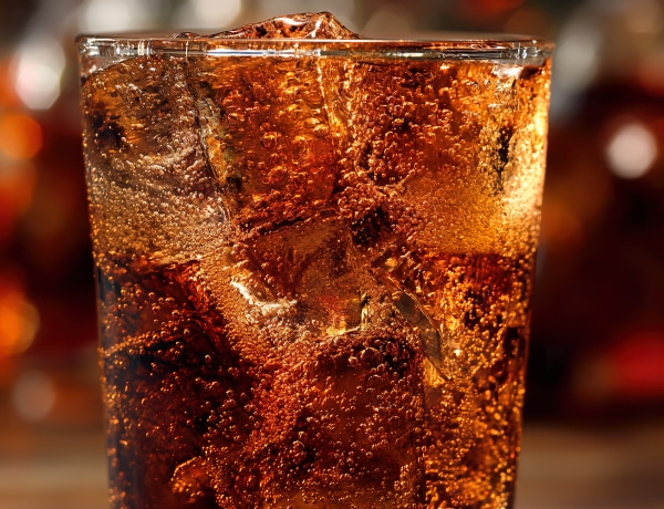 5 kólás trükk: szuper háztartási tippek, amik tényleg beválnak