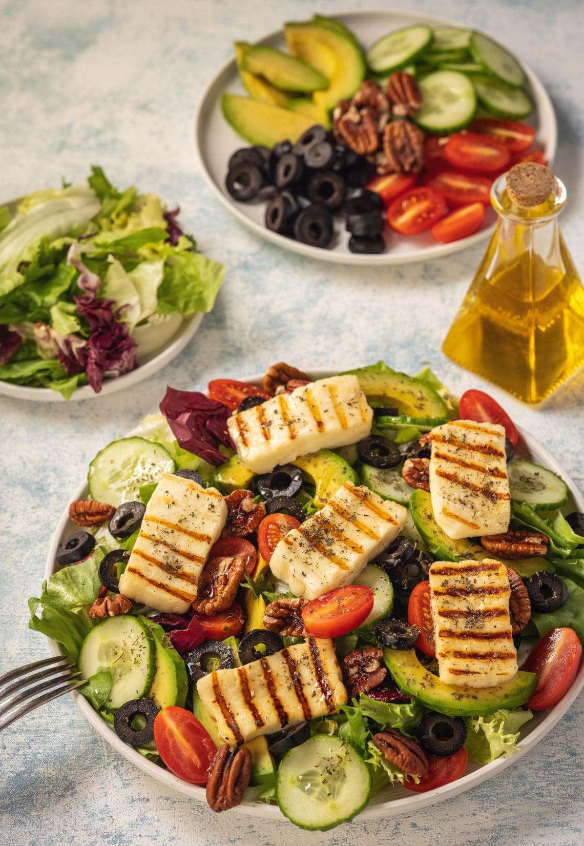 Grillsajtos mediterrán saláta