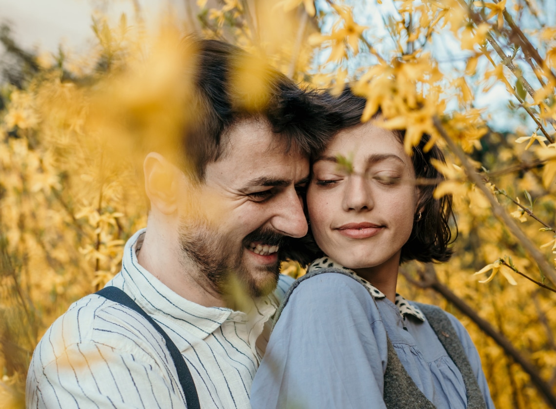 Szerelem van a levegőben: ezek a csillagjegyek idén tavasszal szerelemre lelnek