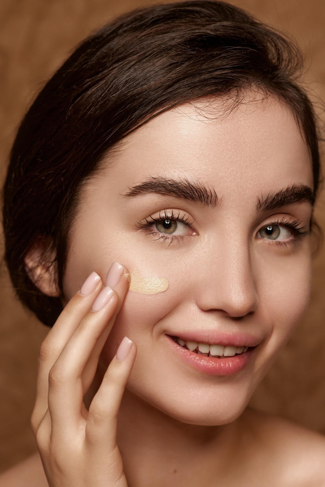 Hogyan válasszunk teljes fedésű alapozót