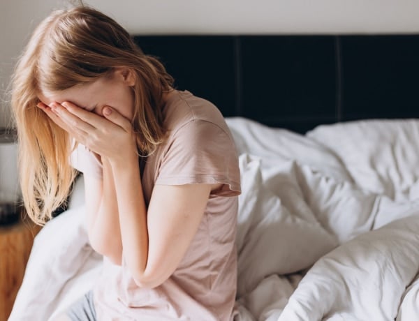 Ébredés utáni fejfájás: ezek az alattomos okai is lehetnek