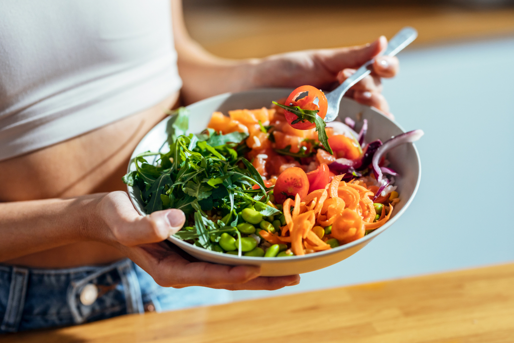 Vegán és keto diéták: az ökológiai lábnyom mögötti igazság
