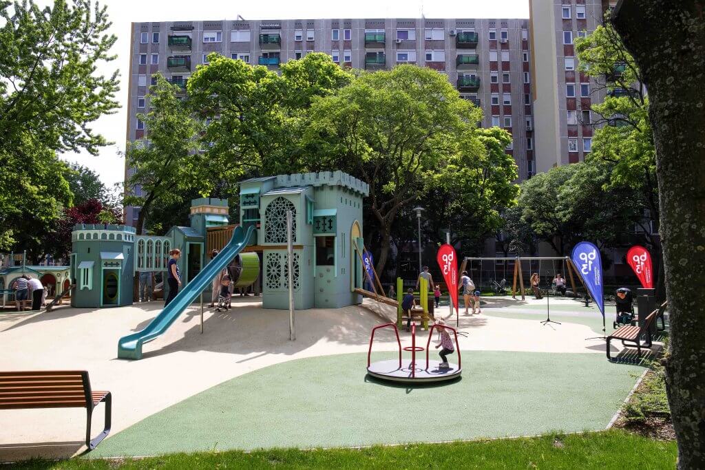 Szováta park játszótér – 13. kerület: