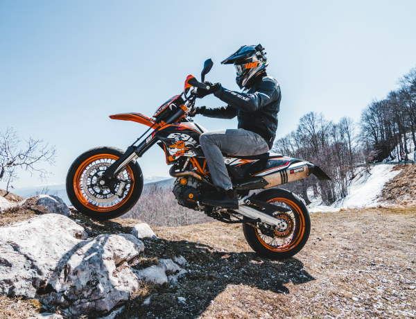 Cross motorozni vagány! De mi a helyzet, ha a gyerek szeretné mindezt?