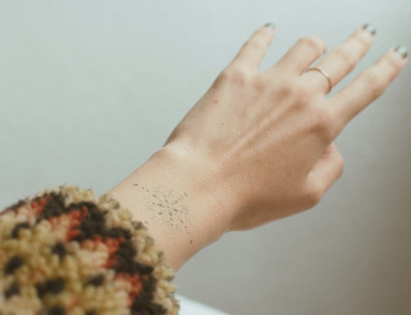 12 gyönyörű csuklótetoválás, ami kicsi, de látványos