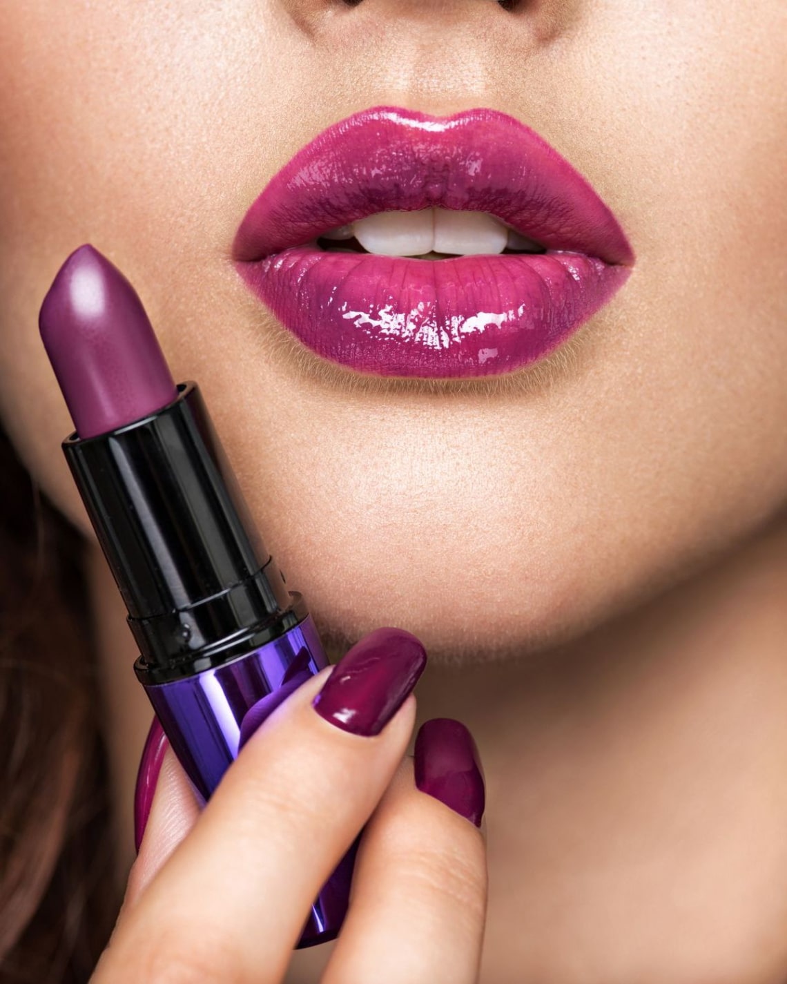 Szilva és mély bordó árnyalatok