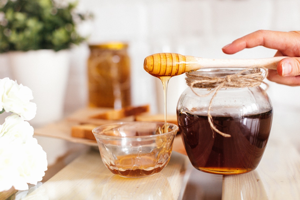 Manuka, hárs vagy akác? Melyik a legegészségesebb?
