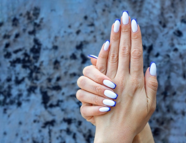 Bébi francia köröm újragondolva – 8 stílusos manikűr, amit idén nyáron imádni fogsz