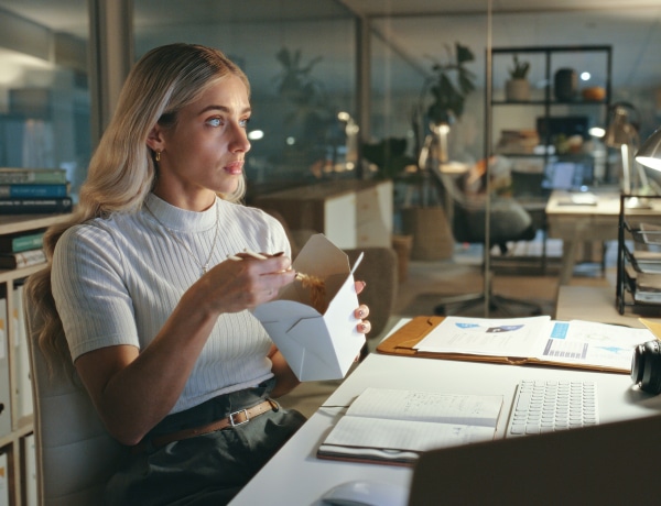 10 idegesítő munkahelyi szokás, ami tönkrevágja a napodat