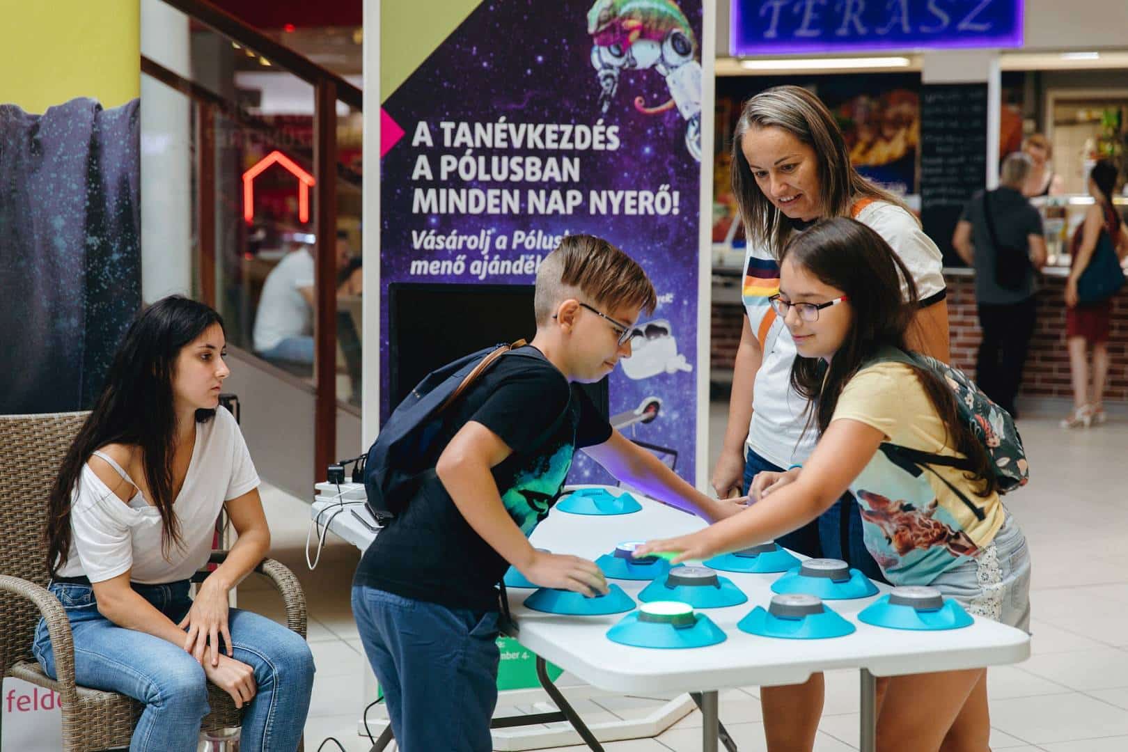 Pólus_Center_2022_08_27_023_web.jpg