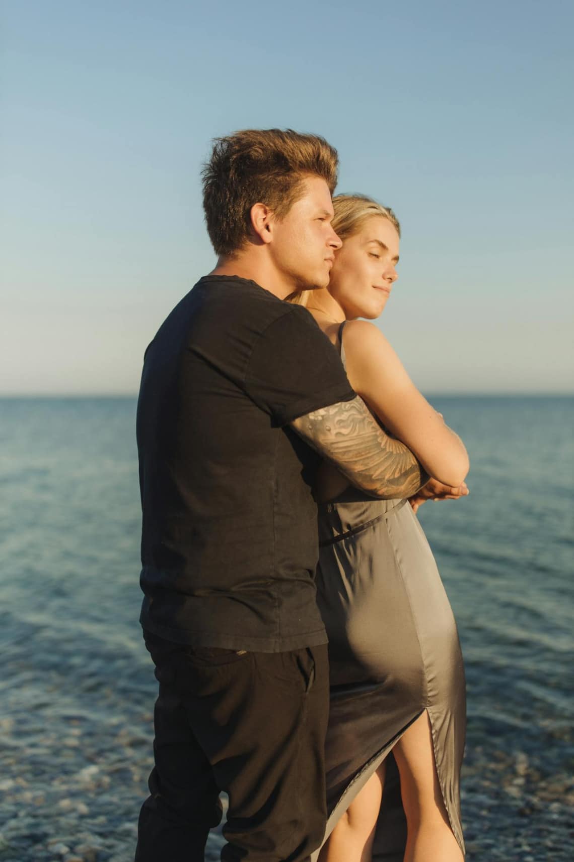 Engedd át neki az irányítást