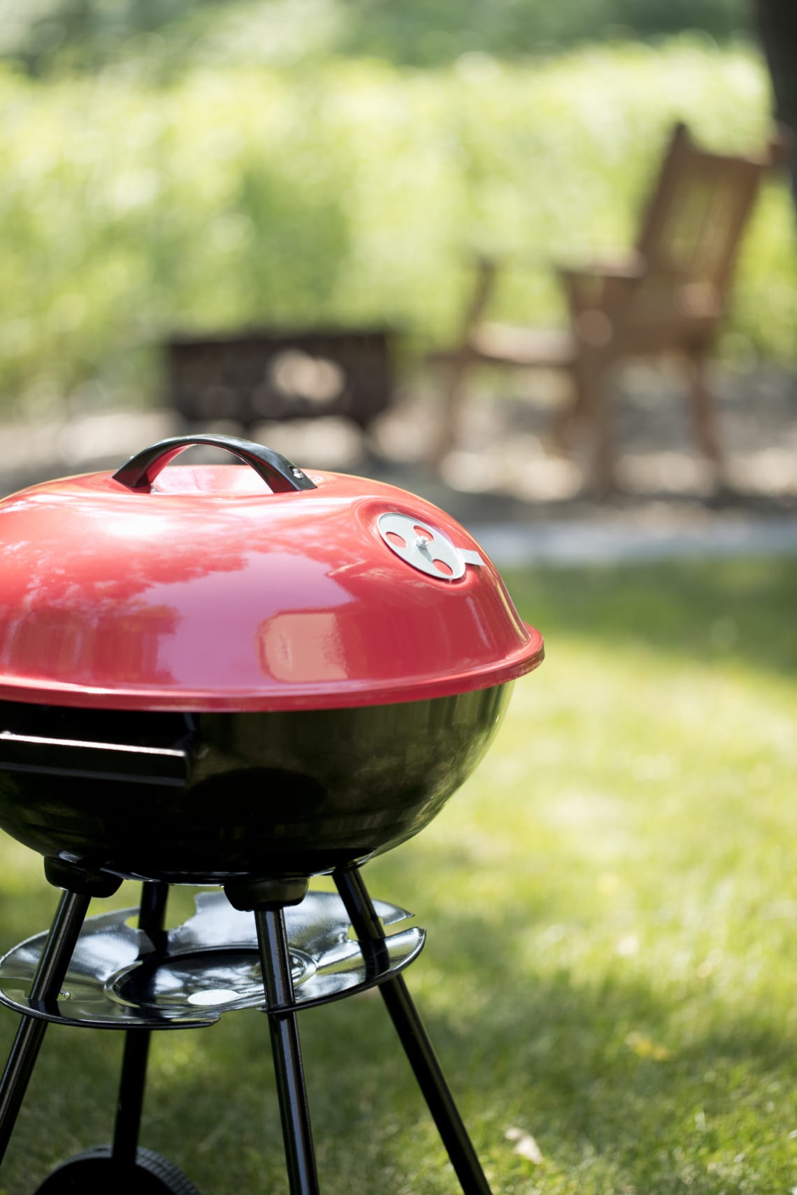 Takarítsd le a kerti bútorokat és a grillt
