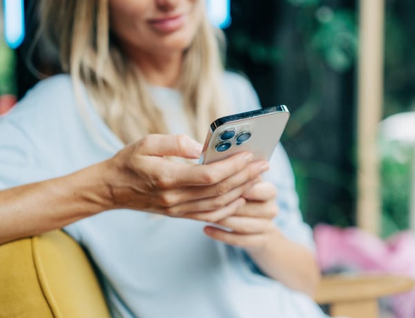 A túl sok mobilozás agyrákot okozna? A kutatók szerint nem!