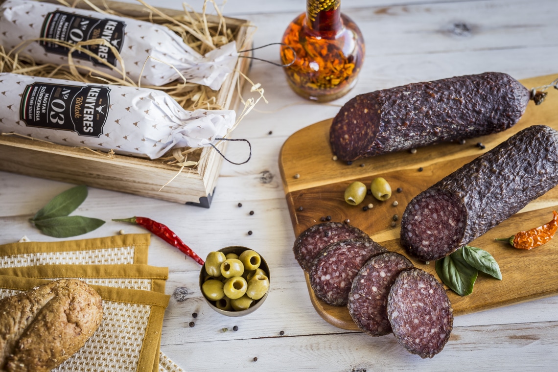 Kenyeres Birtok: a hely, ahol a hungarikum magyar szürke szarvasmarhából prémium élelmiszerek készülnek