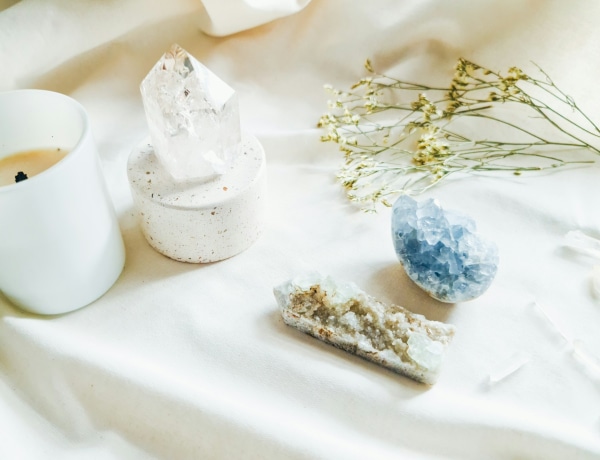 Ez az 5 kristály egészíti ki legjobban a Mérleg szezon energiáit