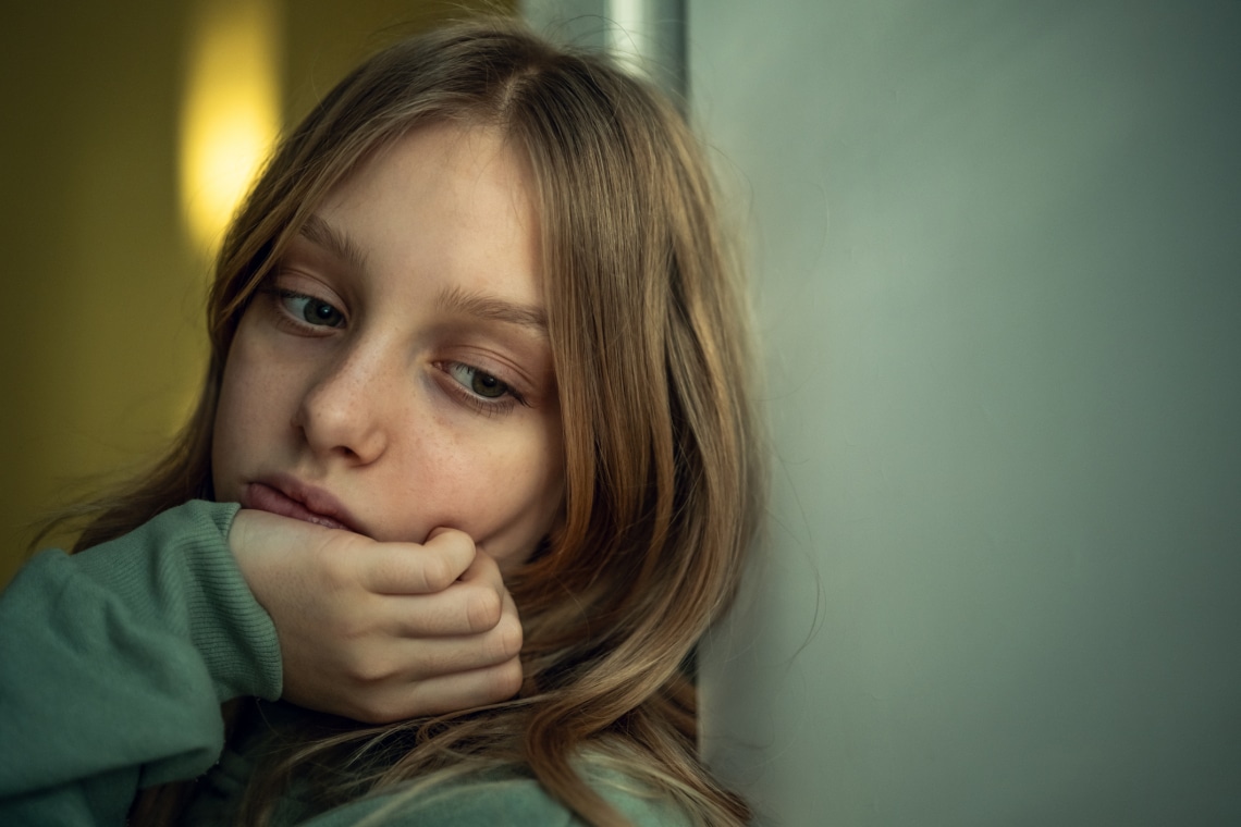 „Egy osztálytársamat két évig szekáltam, most az én lányomat is csúfolják” – Mi a legnagyobb hiba tinikorodból?