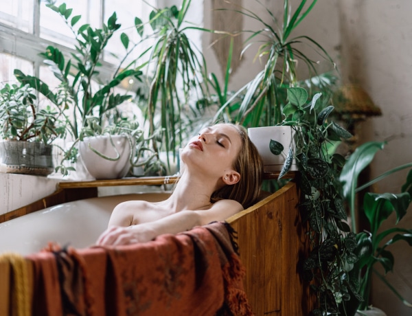 Csodát tehet a testeddel, ha heti kétszer így fürdesz