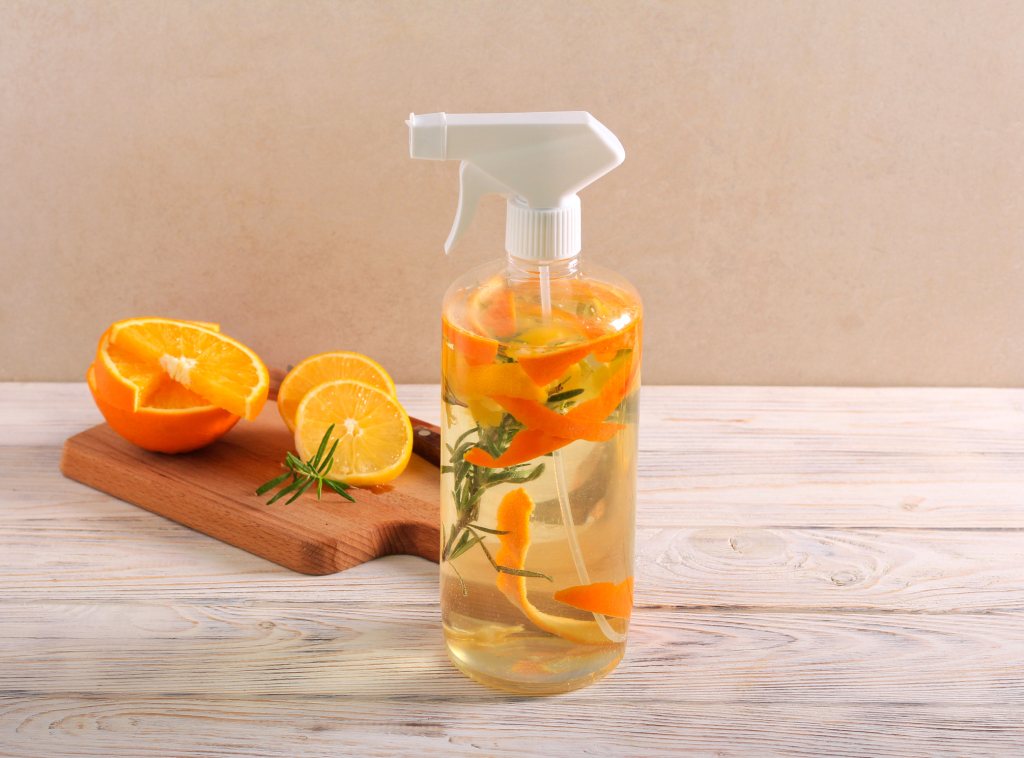 DIY szobaillatosító spray