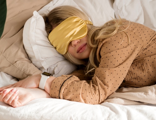 Ez a legrosszabb alvási pozíció – amikor csak lehet, hanyagold