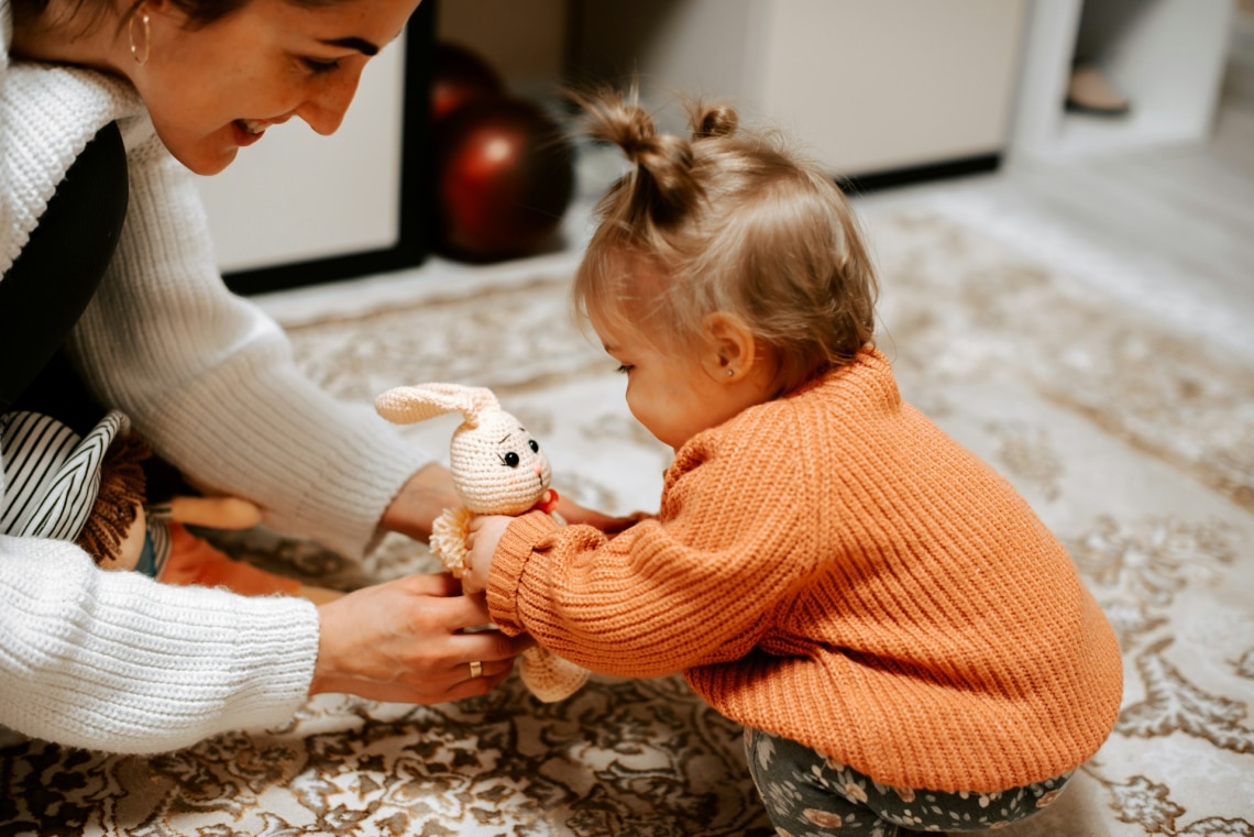 Fülbevaló kislányoknak? Miért nem kapnak rögtön nyaktetoválást is?