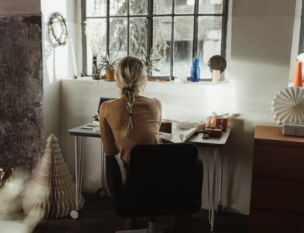 Miért válsz újra lázadó tinivé, amikor hazamész a szüleidhez?