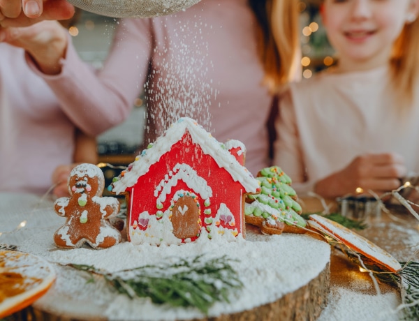 Mézeskalács dekorációk: ennyi minden készülhet a mézeskalácsaidból