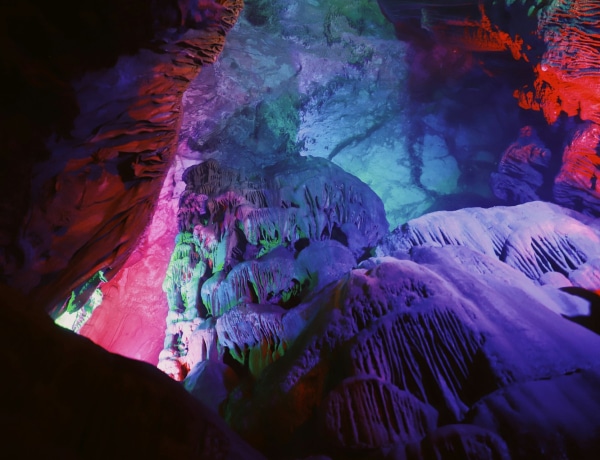 A világ 7 legvarázslatosabb barlangja