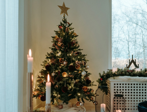 Karácsonyfa díszítés – Az ünnep már az adventi időszakban elkezdődik!