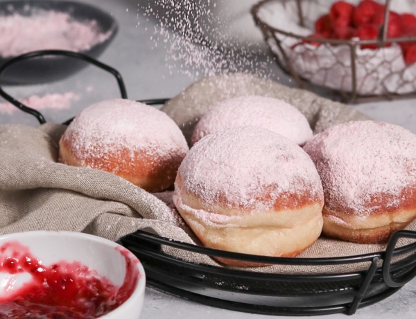 Ez az 5 legjobb fánkrecept: szalagos-, csöröge-, rózsa-, túrófánk és churros