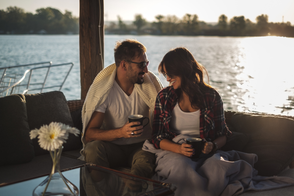 Tavaszi románc csillagjegyek