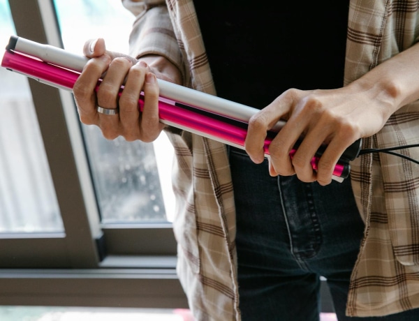 Ezeket a hajvasalókat találtuk a boltokban, amik nem teszik tönkre a hajad