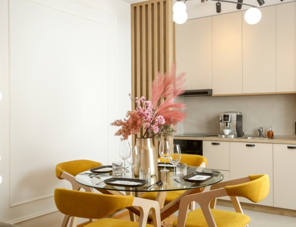 8 kisméretű étkezőasztal, amik spórolnak a hellyel, de nem áldoznak a stílusból