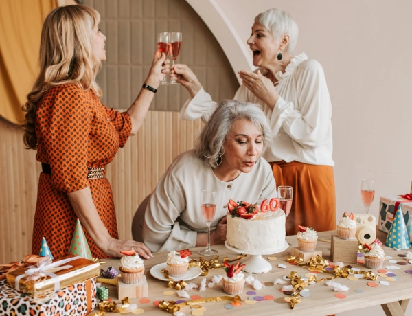 „Felszabadító öregnek lenni” – Idősebb emberek arról, mennyire élvezik a korukat