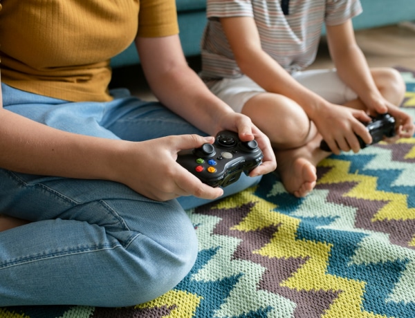 Intelligensebbek azok a gyerekek, akik videojátékokat játszanak?
