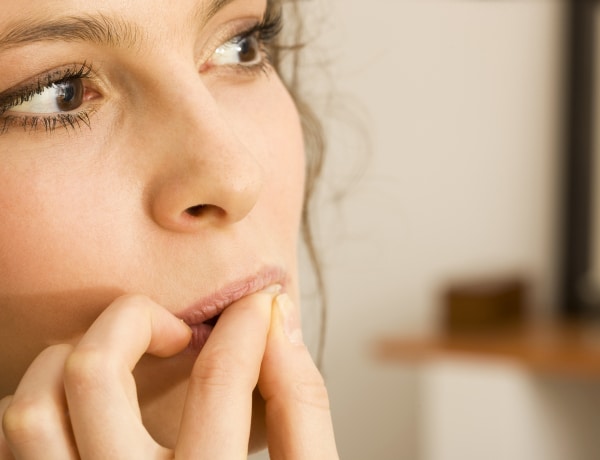 A körömrágás nem csak rossz szokás: ennek a súlyosabb problémának is tünete lehet