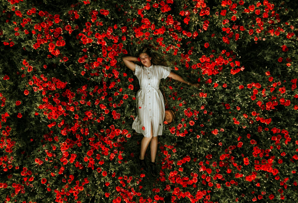 „Nem a te feladatod, hogy kedvelj engem – ez az én feladatom.” 7 idézet Byron Katie-től