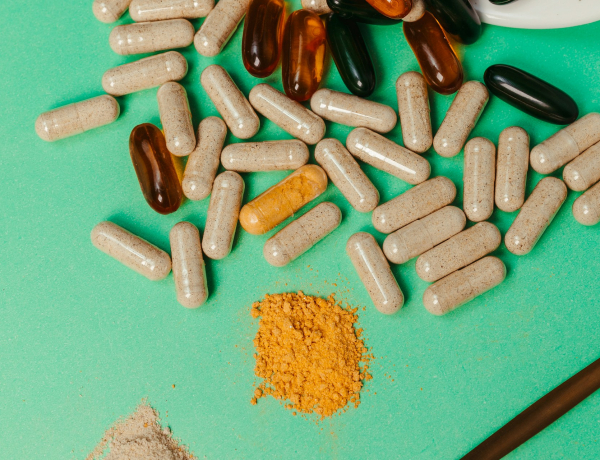 Mikor szedjük a vitaminokat? Így fokozhatod hatásukat a megfelelő időzítéssel