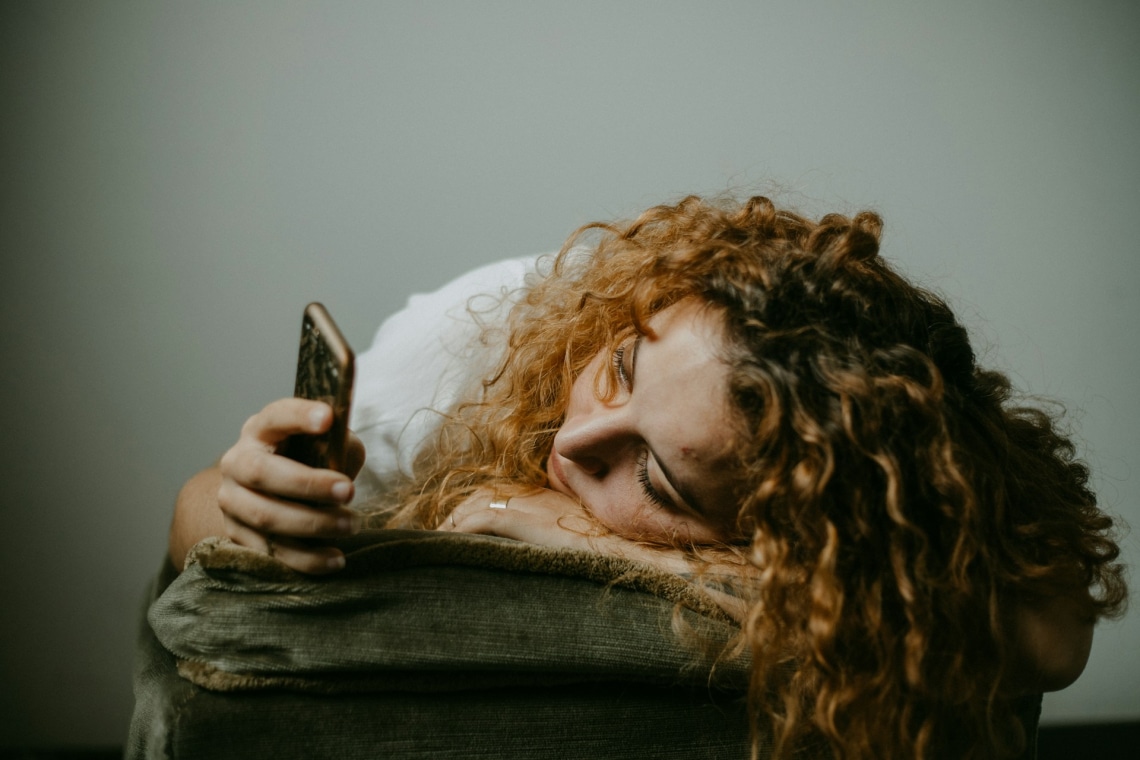 A szakértők szerint ezért kerüld el az online csetelést az exeddel