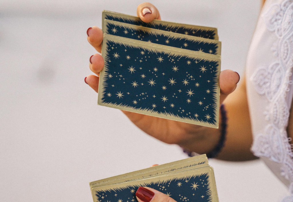 A Szerencsekerék lapja: Ezt üzeni május Tarot kártyája