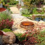 A méregdrágától a pár ezer forintos megoldásig: így lehet kerti tavad neked is