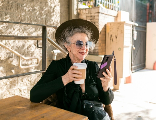 „Olyan kevés lett a hajam, hogy nyáron leég a fejbőröm.” Az öregedés melyik jelére nem voltál felkészülve?