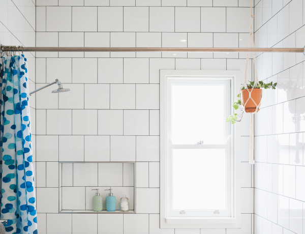 Ez az egyszerű trükk segít tisztán és penészmentesen tartani a zuhanyfüggönyt