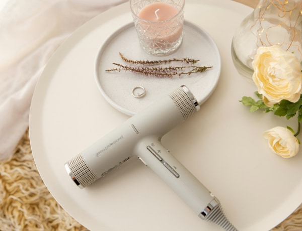 7 kreatív felhasználási mód a hajszárítódhoz, amire nem is gondoltál