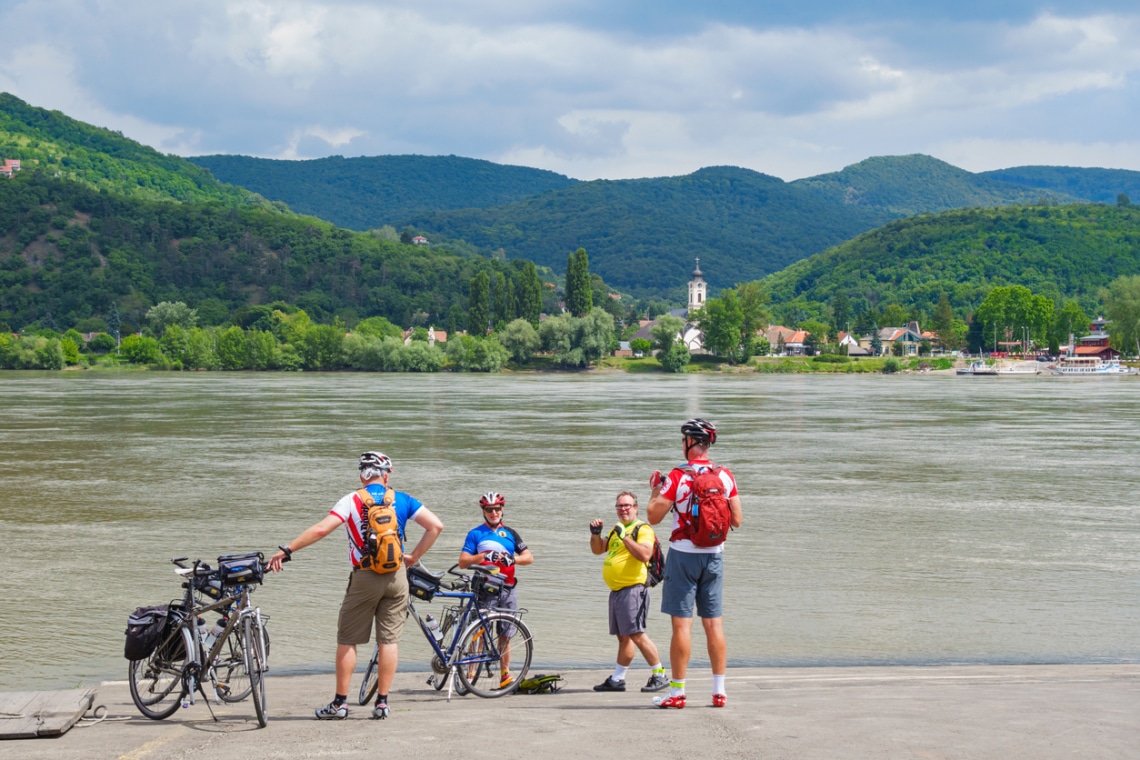 Nyár végén érdemes elkezdened bringatúrázni! Így csináld, ha még kezdő vagy