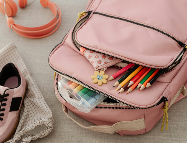 Egy anya gondolatai az első iskolai holmik vásárlása közben