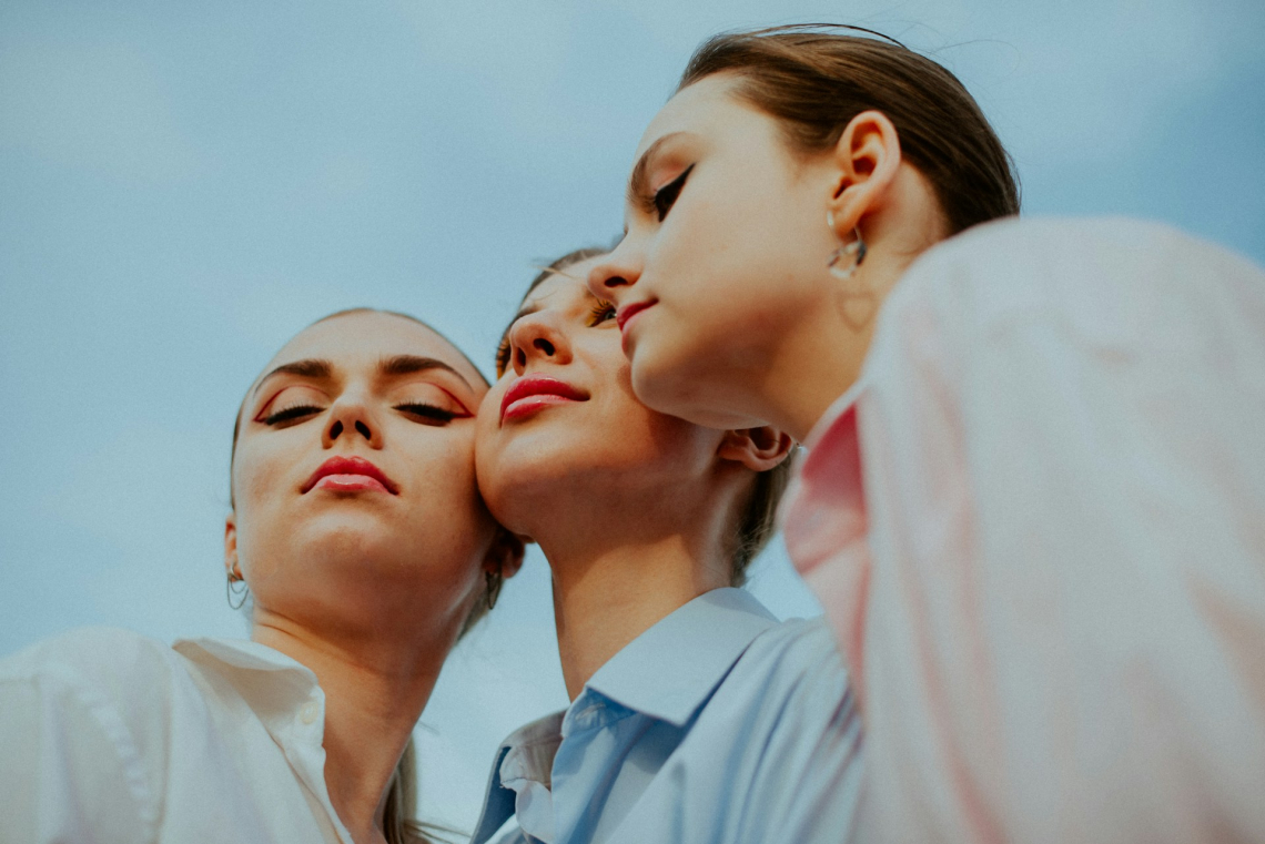 Ezért vagy szerethető a csillagjegyed szerint – A Bak támogat, a Szűz elemez