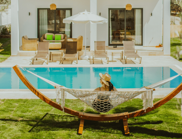 7 dolog, amit bárcsak tudtam volna, mielőtt medencém lett